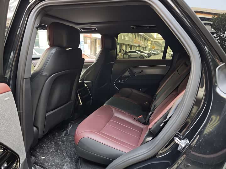 Land Rover Range Rover Sport 2025 2025款 400PS 藏锋特别版