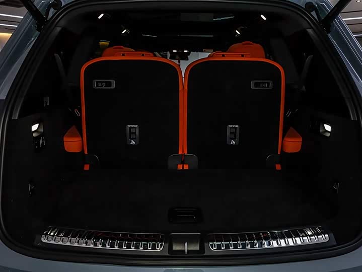 LiXiang L8 2025 2025款 Max 智能焕新版