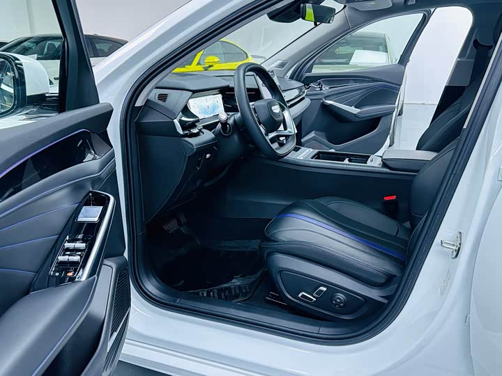 2024 Geely Preface L