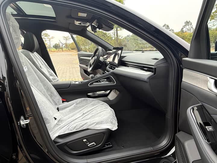 Geely Preface 2026 2026款 东方曜 1.5TD 昆仑版