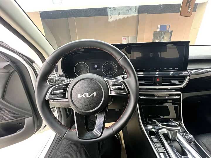 Kia KX3 2021 2021款 1.5L CVT潮流版
