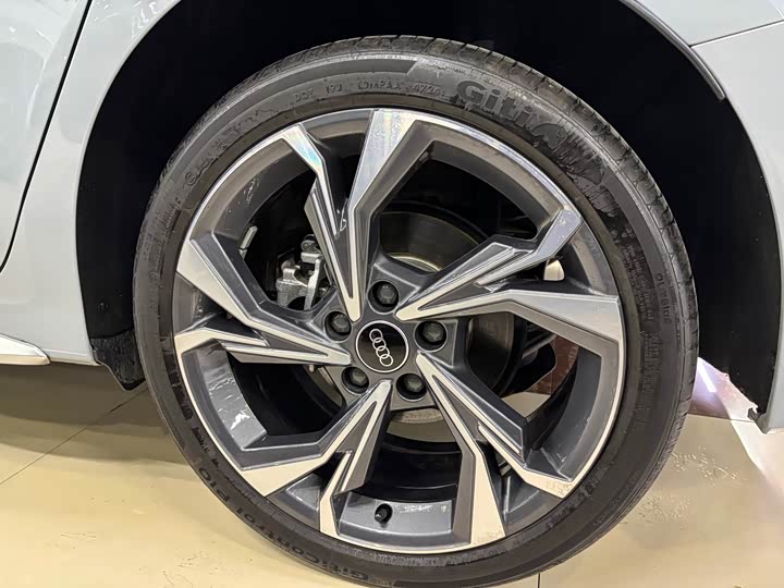 Audi A3 2025 2025款 Sportback 35TFSI 飞驰尊享型