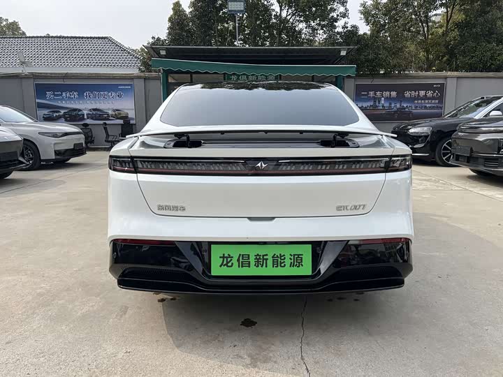 Dongfeng Yipai eπ 007 2025 2025款 纯电 650Max巡航版