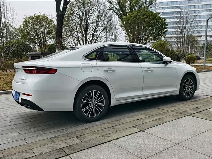 Geely Preface 2026 2026款 东方曜 1.5TD 扶摇版