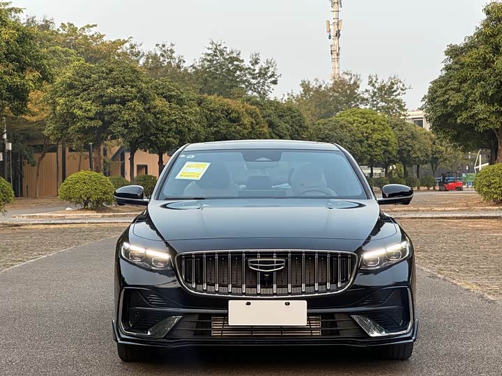 Geely Preface 2026 2026款 东方曜 1.5TD 昆仑版