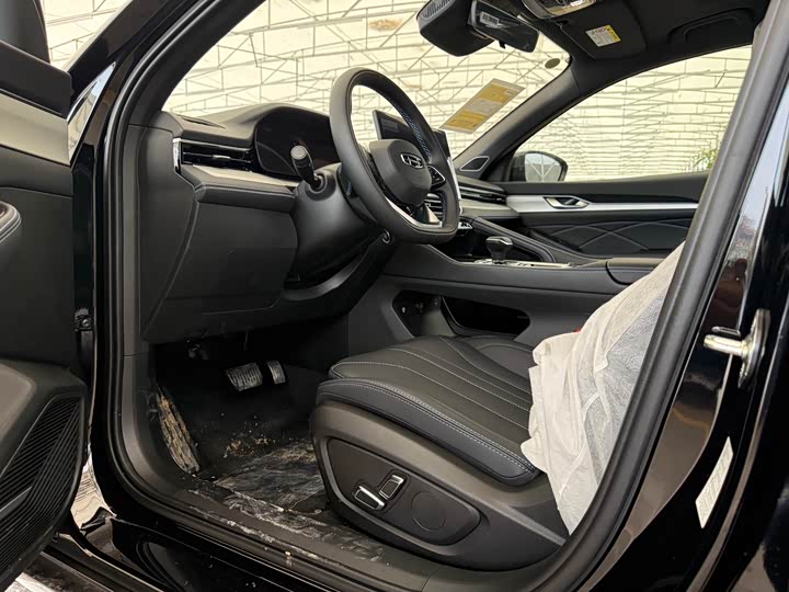 Geely Preface 2026 2026款 东方曜 1.5TD 昆仑版