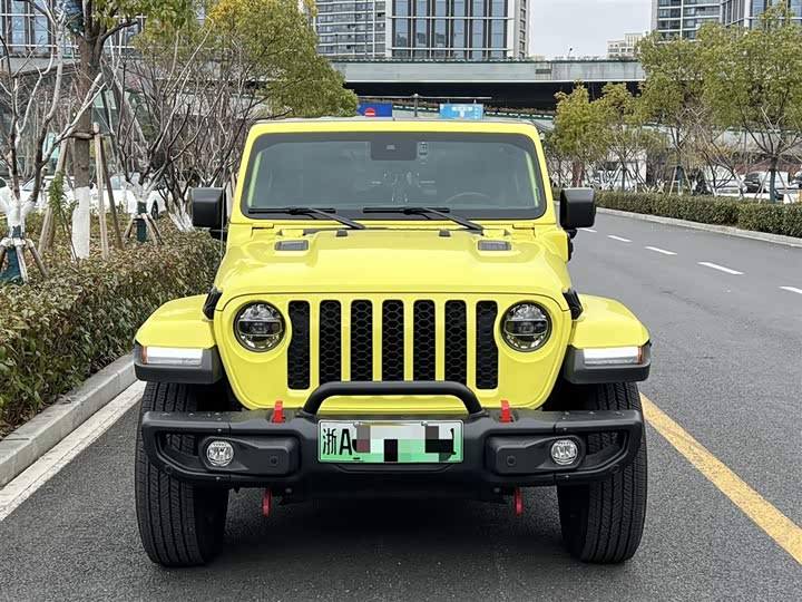 Jeep Wrangler Hybrid 2022 2022款 四门 2.0T 4xe 撒哈拉 萤光黄限量版