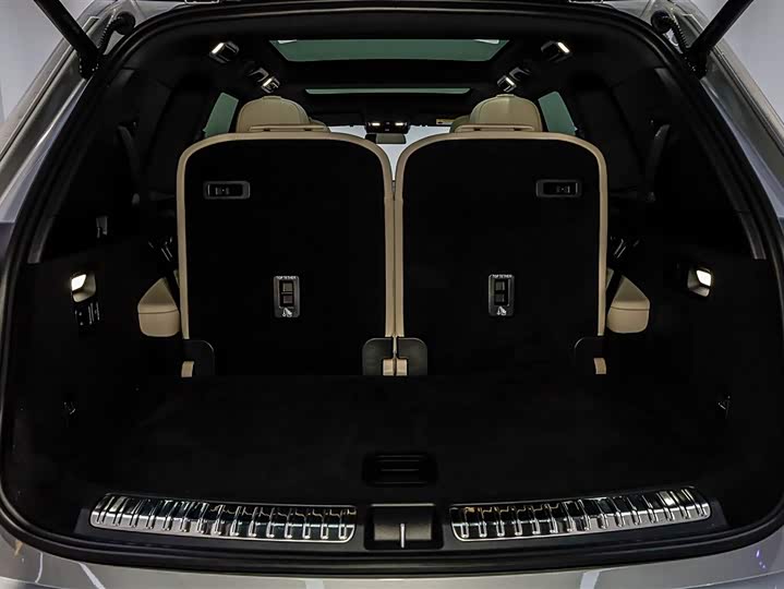 LiXiang L8 2025 2025款 Max 智能焕新版