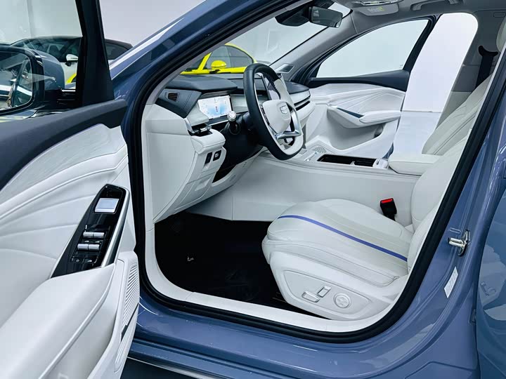 Geely Preface L 2024 2024款 油混 1.5TD 星河版