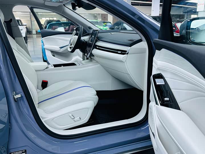 Geely Preface L 2024 2024款 油混 1.5TD 星河版