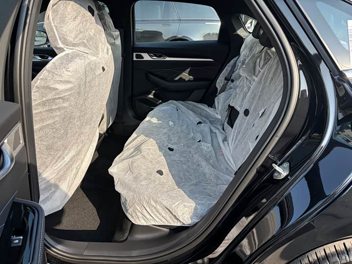 Geely Preface 2026 2026款 东方曜 1.5TD 昆仑版