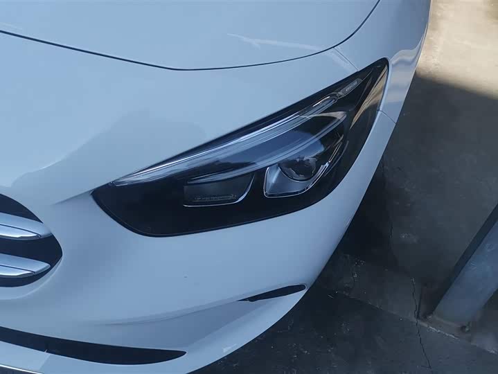 Mercedes-Benz B-Class 2021 2021款 B 200 动感型