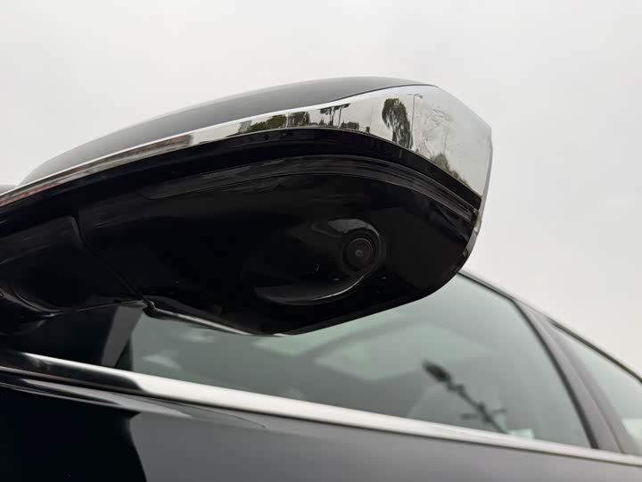 Geely Preface 2026 2026款 东方曜 1.5TD 昆仑版