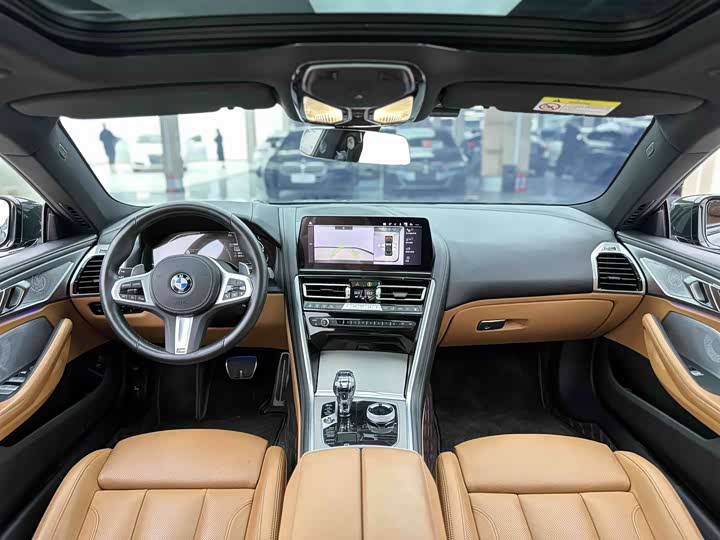 BMW 8 Series 2022 2022款 840i xDrive 四门轿跑车 M运动套装
