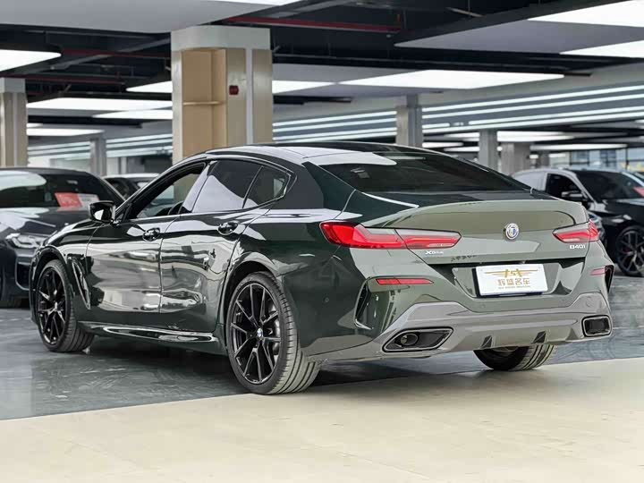 BMW 8 Series 2022 2022款 840i xDrive 四门轿跑车 M运动套装
