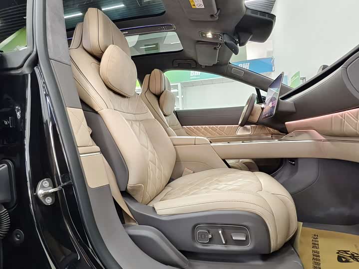 Nio ET9 2025 2025款 102kWh 签名版