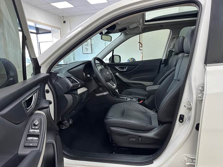 Subaru Forester 2022 2022款 2.0i AWD豪华版EyeSight