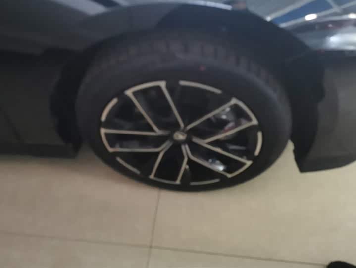 Changan UNI-V Hybrid 2024 2024款 蓝鲸智电iDD 136km 智尊型