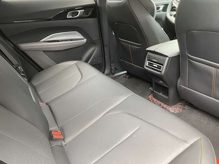 Changan Oshan Z6 2023 2023款 蓝鲸 1.5T DCT智享型