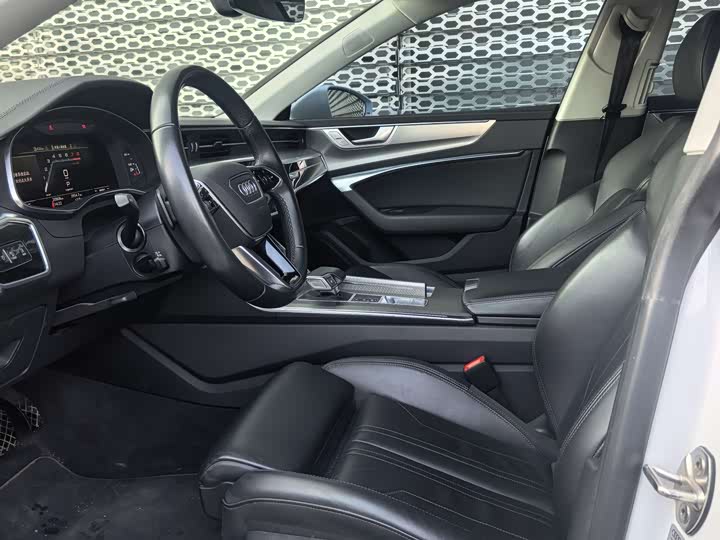 Audi A7 2024 2024款 45 TFSI 臻选型