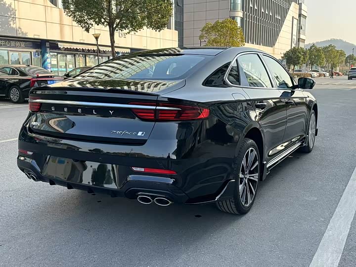 Geely Preface 2026 2026款 东方曜 1.5TD 昆仑版