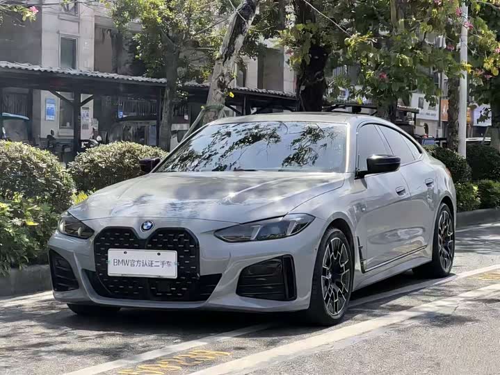 BMW 4 Series 2024 2024款 430i Gran Coupe M运动曜夜套装
