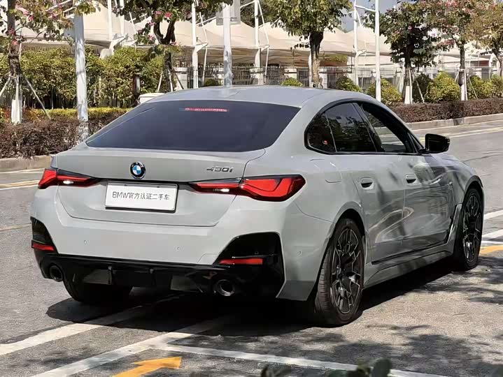 BMW 4 Series 2024 2024款 430i Gran Coupe M运动曜夜套装
