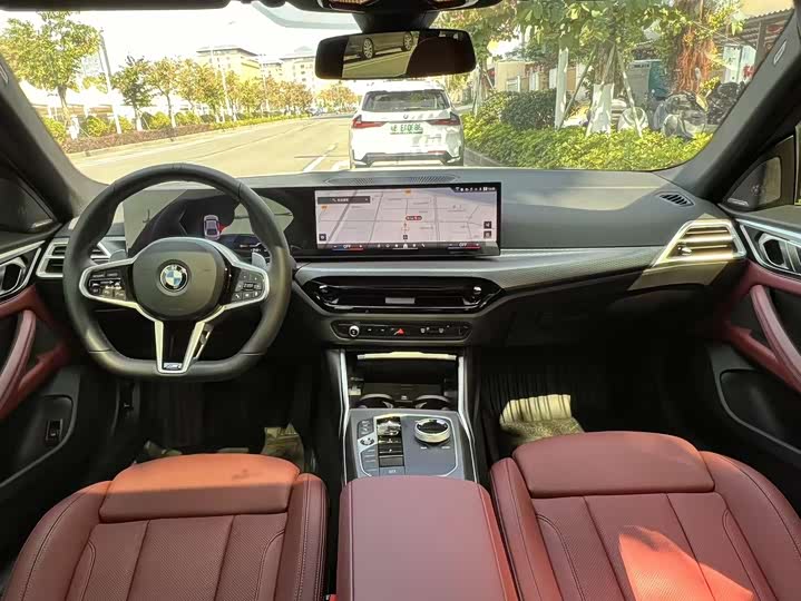 BMW 4 Series 2024 2024款 430i Gran Coupe M运动曜夜套装