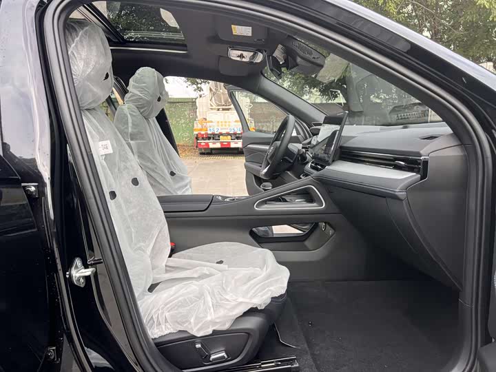 Geely Preface 2026 2026款 东方曜 1.5TD 昆仑版