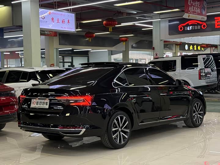 Skoda Superb 2025 2025款 TSI280 DSG尊享版