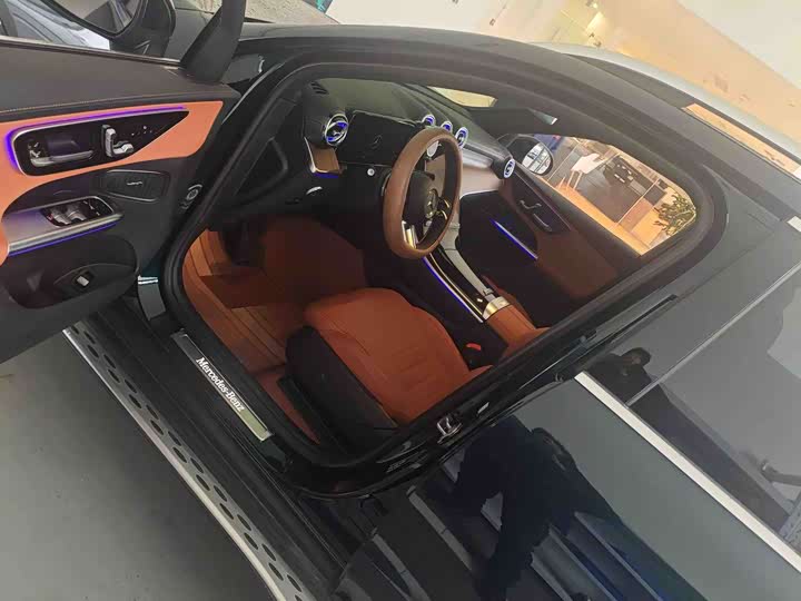 Mercedes-Benz GLC-Class 2025 2025款 GLC 300 L 4MATIC 动感型 5座