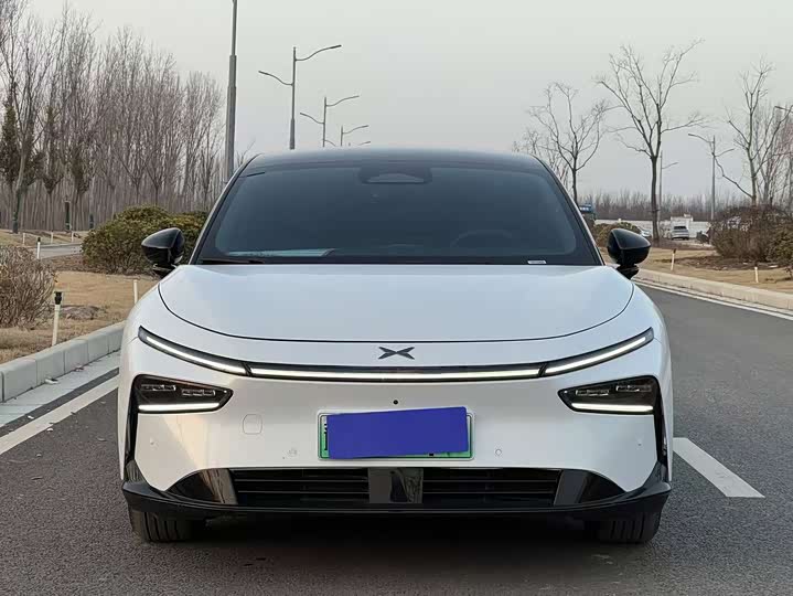 2025 XPeng F57