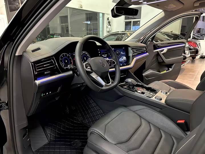 Volkswagen Touareg 2023 2023款 3.0TSI 锐享版 经典运动套装