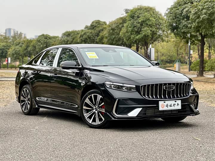 Geely Preface 2026 2026款 东方曜 1.5TD 昆仑版