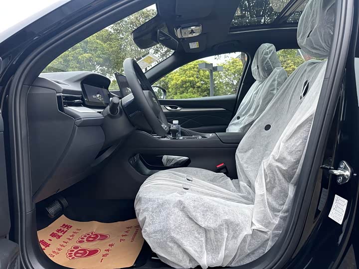 Geely Preface 2026 2026款 东方曜 1.5TD 昆仑版