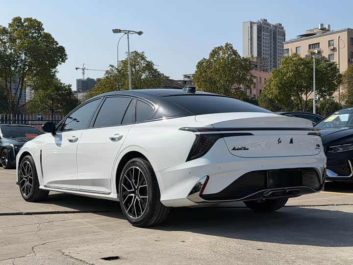 Hongqi H6 2023 2023款 2.0T 致臻版