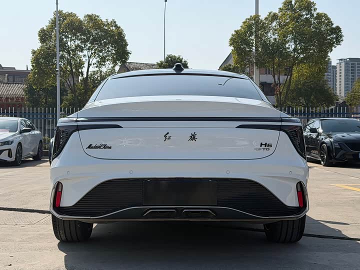 Hongqi H6 2023 2023款 2.0T 致臻版