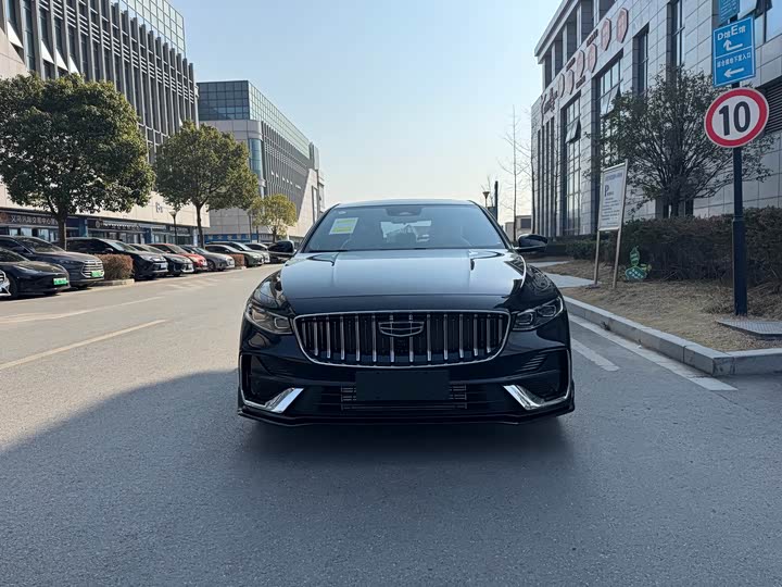 Geely Preface 2026 2026款 东方曜 1.5TD 昆仑版