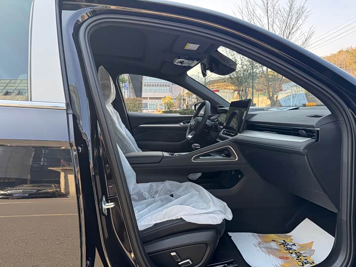 Geely Preface 2026 2026款 东方曜 1.5TD 昆仑版