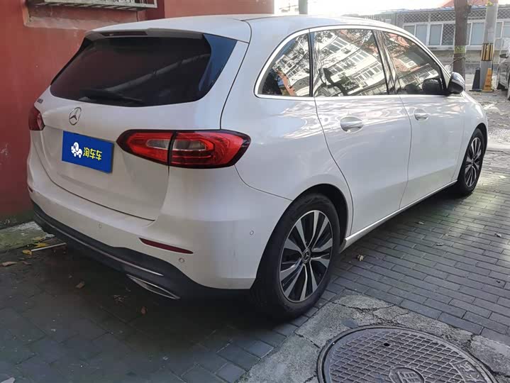 Mercedes-Benz B-Class 2021 2021款 B 180 时尚型