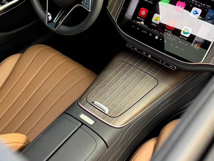 Mercedes-Benz E-Class 2025 2025款 E 300 L 时尚型