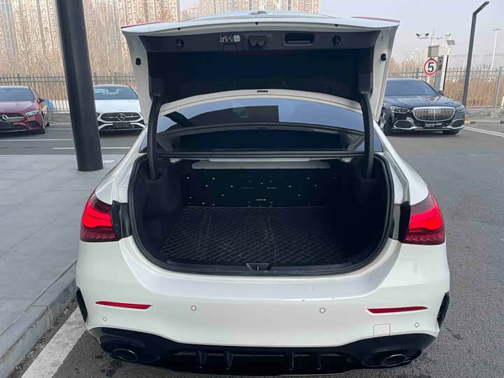 Mercedes-Benz A-Class AMG 2024 2024款 AMG A 35 L 4MATIC