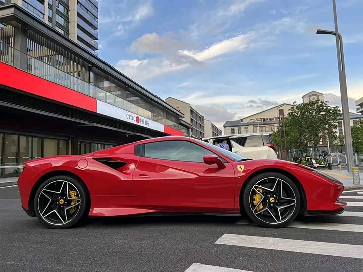 Ferrari F8 2020 2020款 Spider 3.9T V8