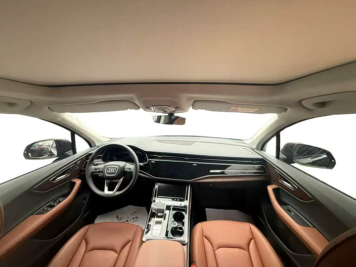 Audi Q7 2025 2025款 55 TFSI quattro S line黑武士型