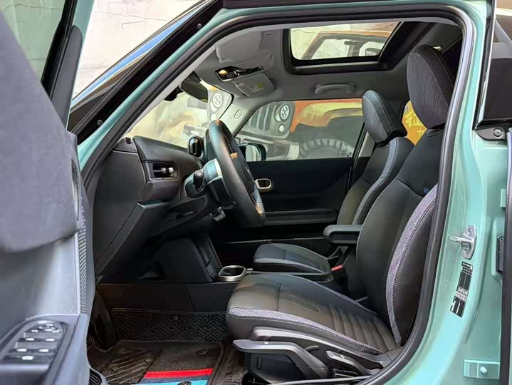 Mini Mini 2025 2025款 1.5T COOPER 经典派 五门版