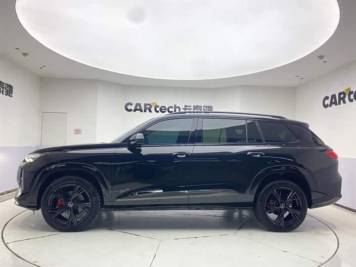 Audi Q6 2024 2024款 45 TFSI quattro 黑武士版 7座