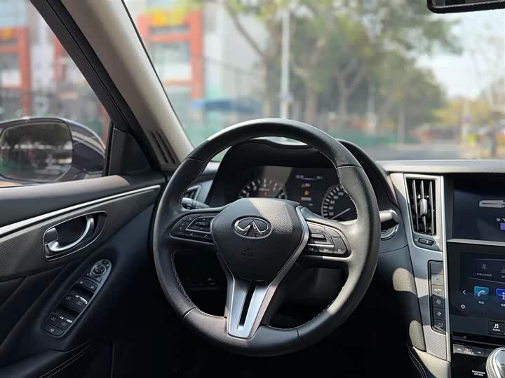 Infiniti Q50L 2021 2021款 2.0T 进享版