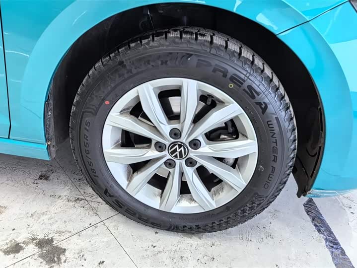 Volkswagen Polo 2023 2023款 Plus 1.5L 自动炫彩科技版