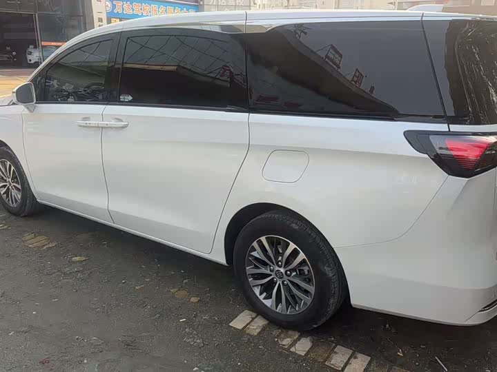 Buick GL8 ES 2025 2025款 陆上公务舱 先享版