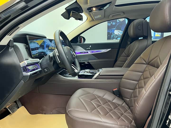 BMW 7 Series 2023 2023款 735Li M运动套装